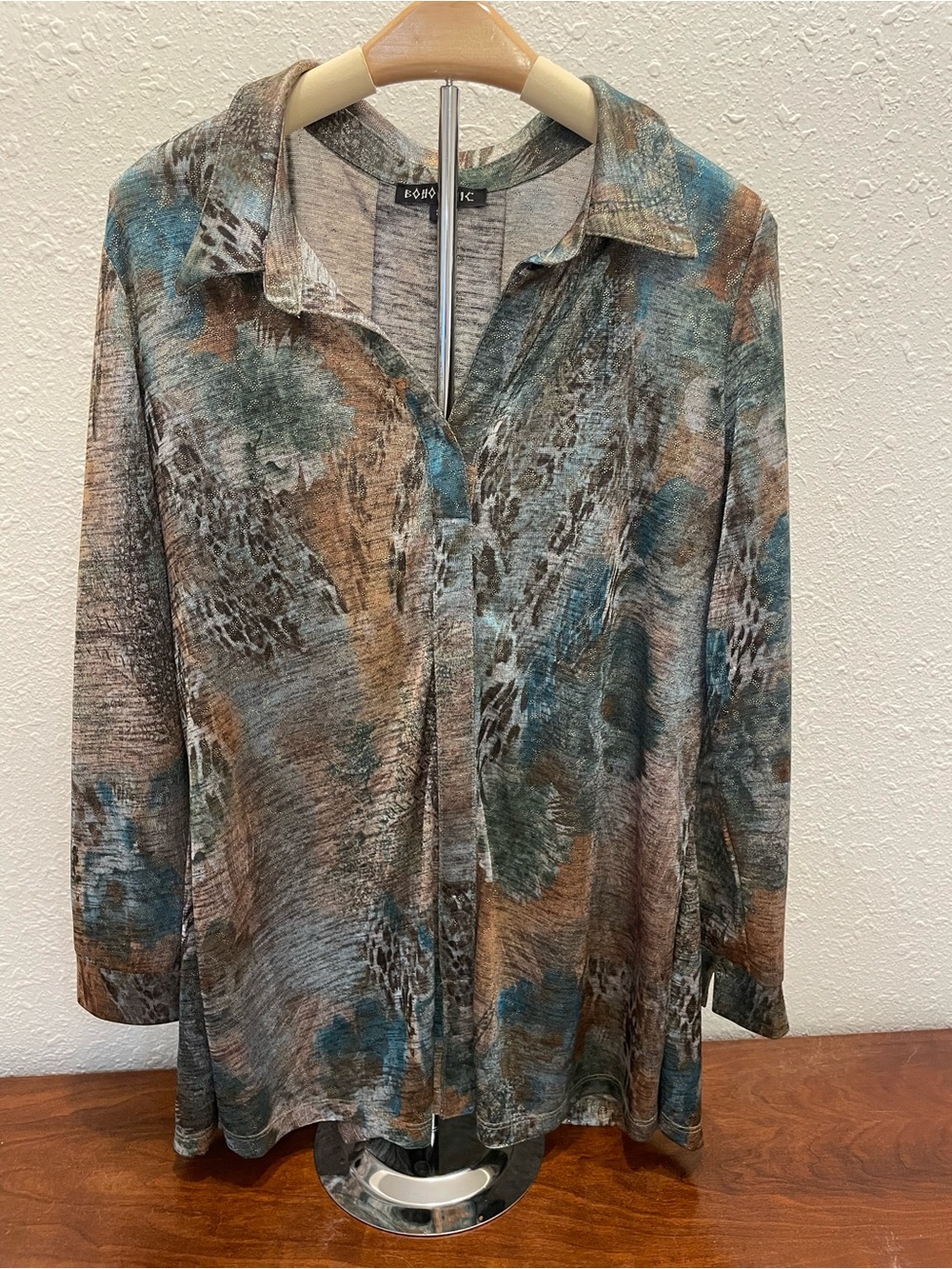 BOHO CHIC Metallic-Trim Heathered Knit Top - Small
